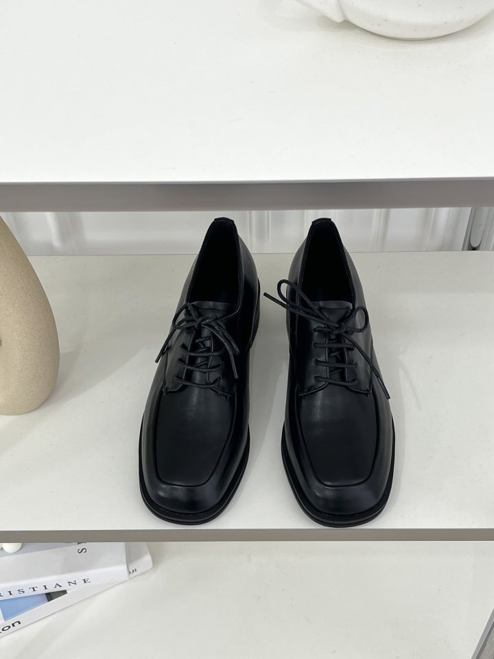 Vade - Korean Women Fashion - #womensfashion - Black Feminism Loafers - 5