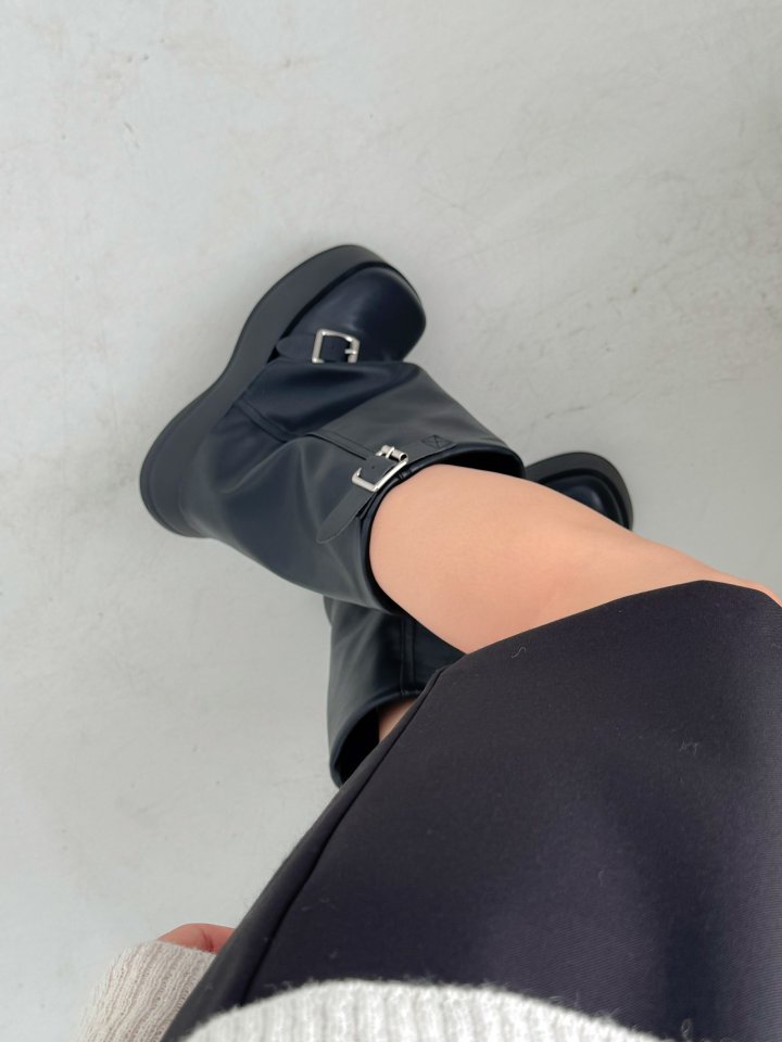 Vade - Korean Women Fashion - #womensfashion - Mid Half Boots - 2