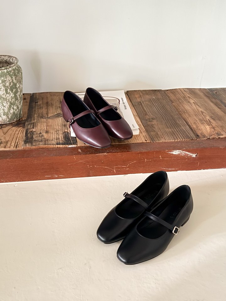 Vade - Korean Women Fashion - #womensfashion - Mary Jane Round Flats - 12