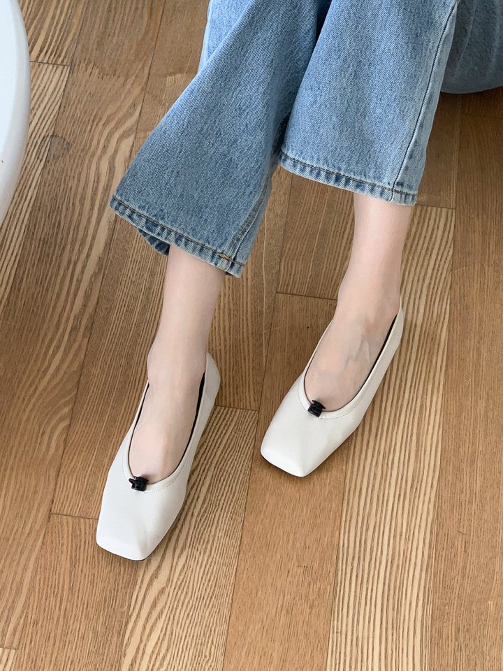 Vade - Korean Women Fashion - #womensfashion - String Square Flats