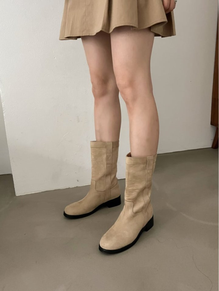 Vade - Korean Women Fashion - #womensfashion - Mid Half Suede Boots - 3