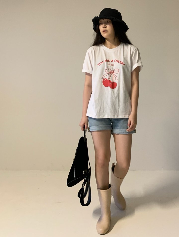 Via - Korean Women Fashion - #momslook - Heart Cherry Tee - 6