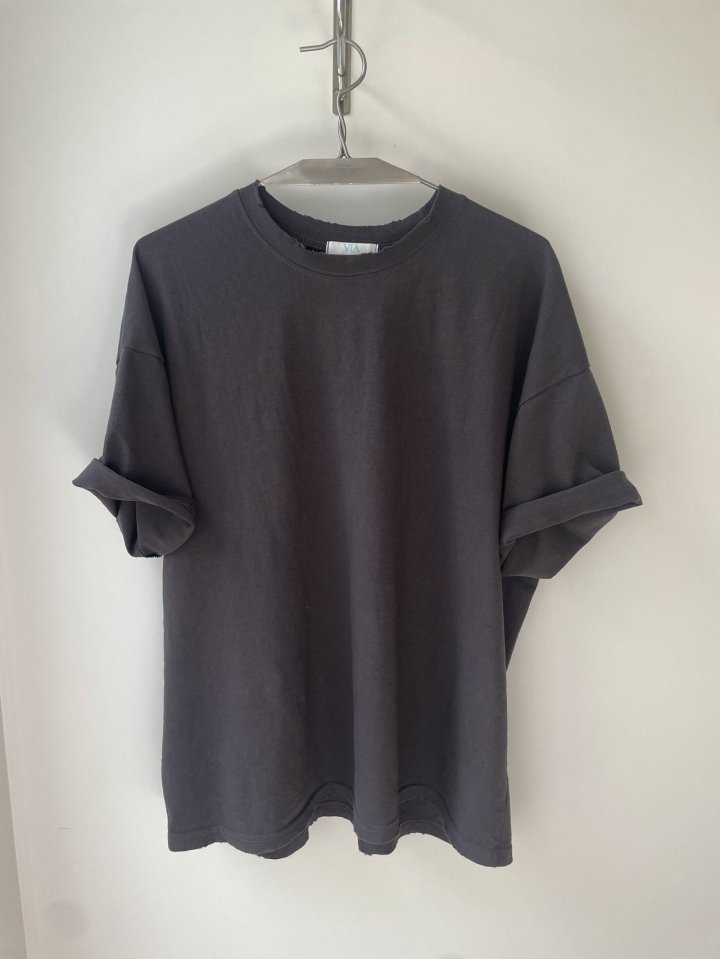 Via - Korean Women Fashion - #momslook - Vintage Round Short Sleeved Tee
