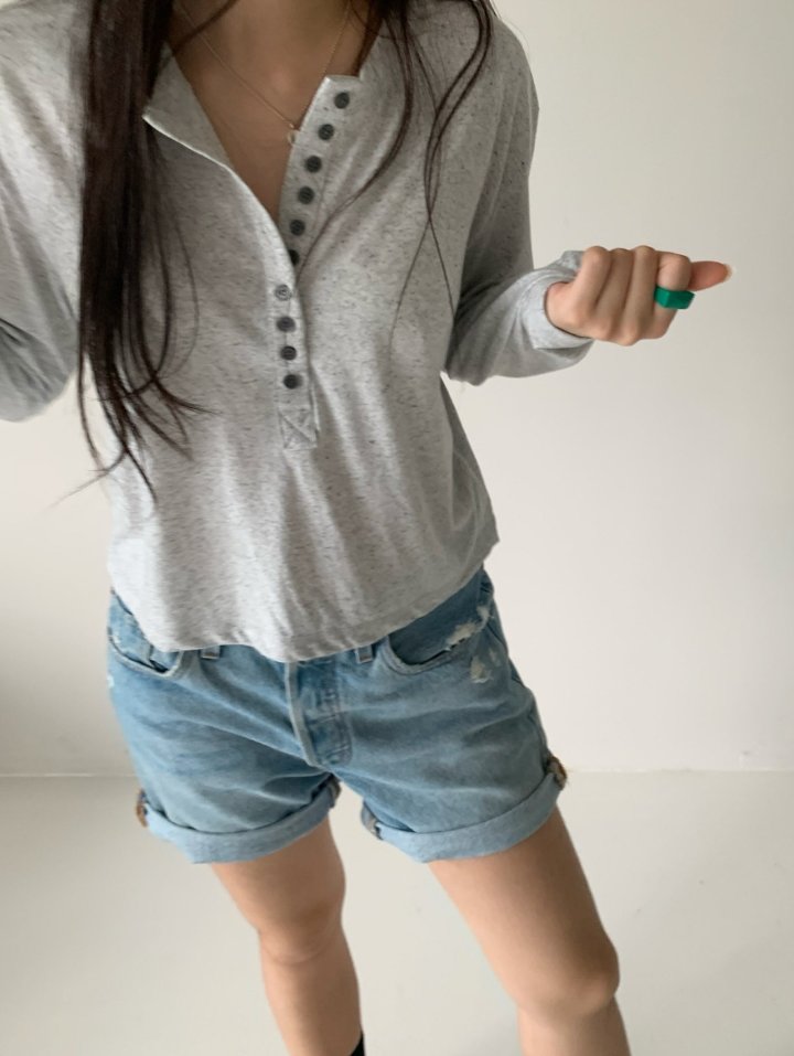 Via - Korean Women Fashion - #momslook - Alle Button Tee - 10