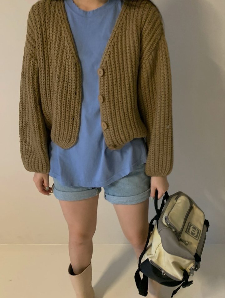 Via - Korean Women Fashion - #restrostyle - Vintage Round Short Sleeved Tee - 3