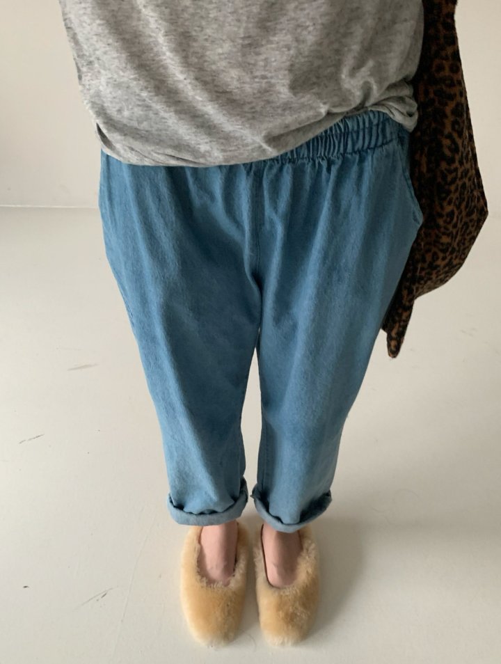 Via - Korean Women Fashion - #thatsdarling - Denim Baggy Pants - 5