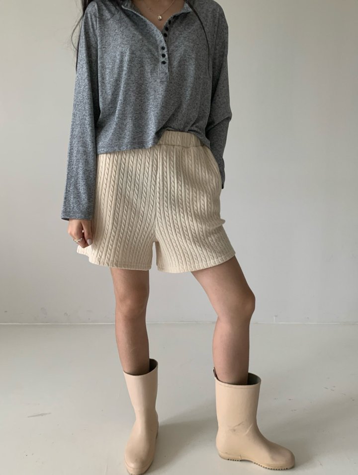 Via - Korean Women Fashion - #vintageinspired - Alle Button Tee