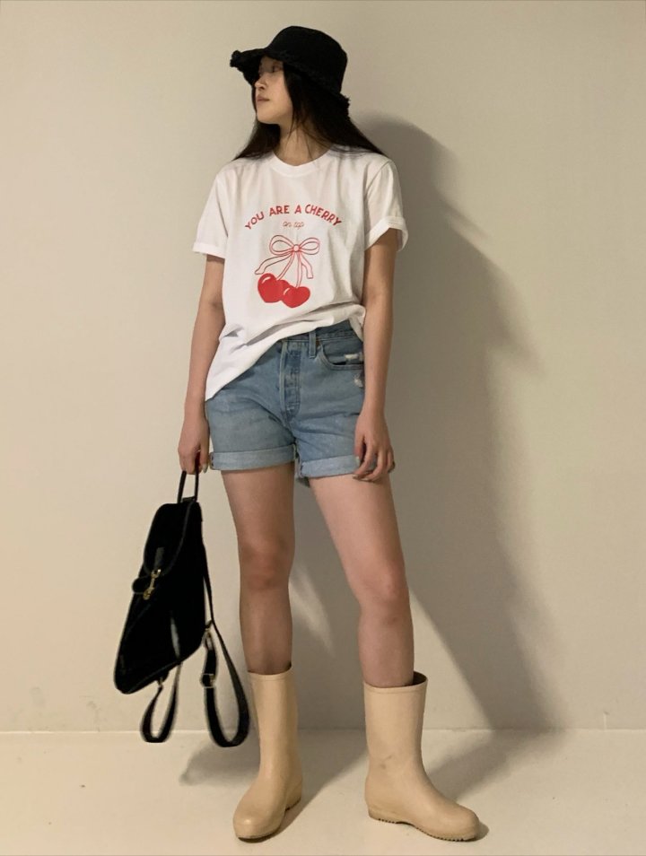 Via - Korean Women Fashion - #womensfashion - Heart Cherry Tee