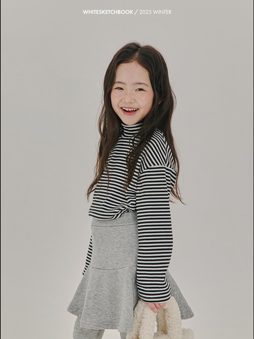 Ribbed Stripe Half Turtleneck