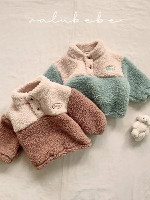 Fuzzy Fleece Anorak (Bebe) Fuzzy Fleece Anorak (Bebe)