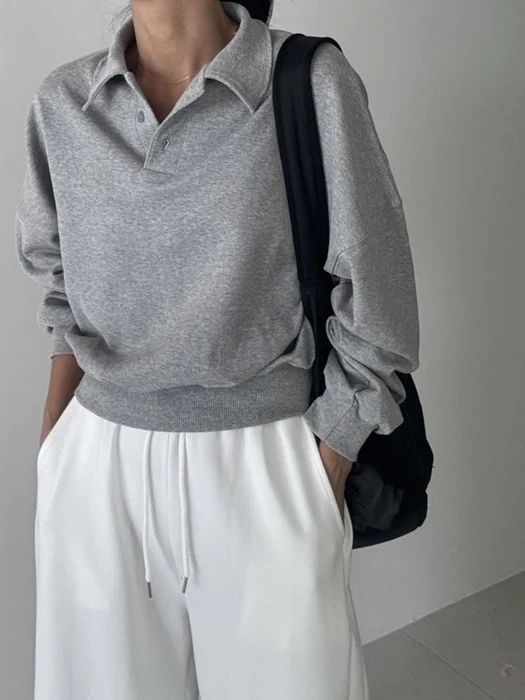 Wow Collar Sweatshirt