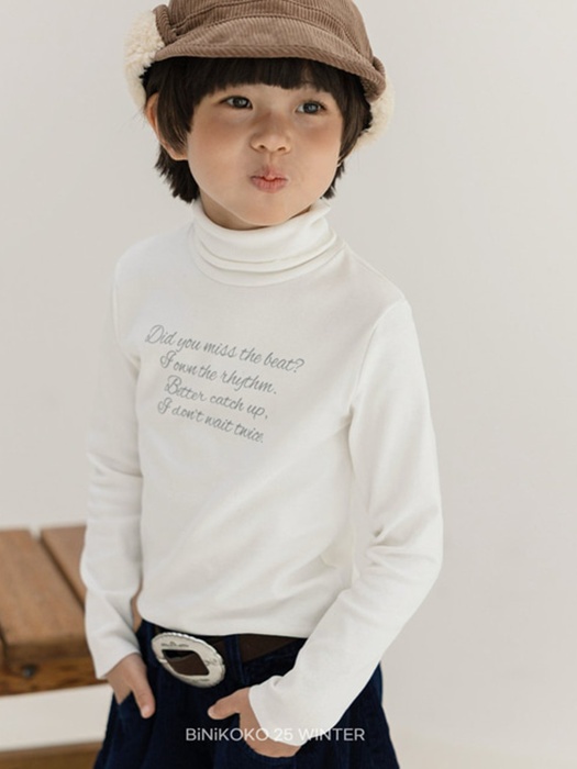 Lettering Turtleneck Tee Lettering Turtleneck Tee