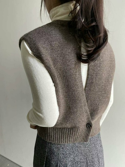 Back Slit Vest