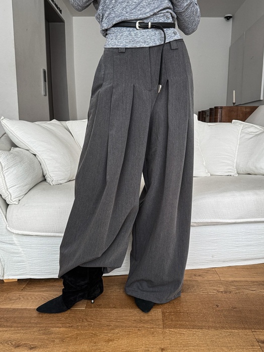 Maid Pleated Pants Maid Pleated Pants