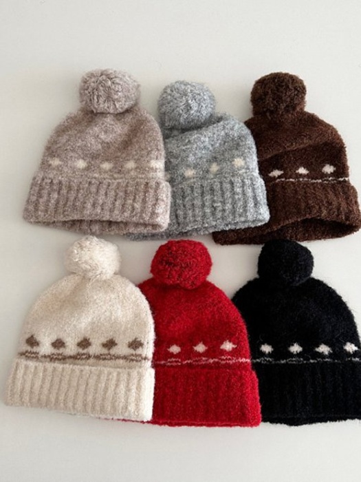 Otaru Pom Hat