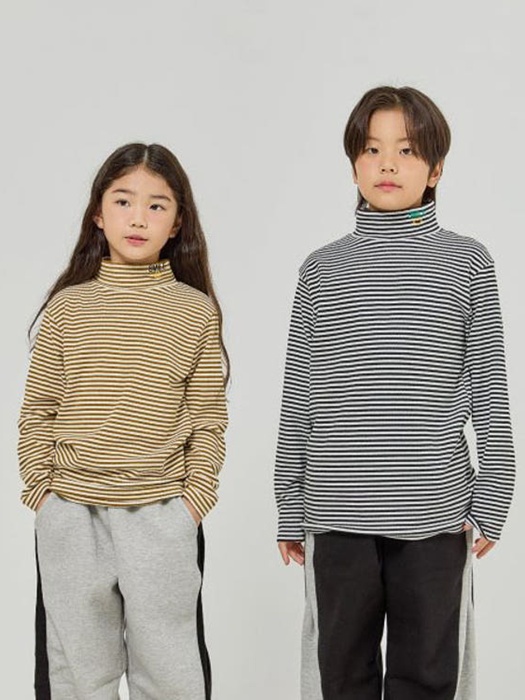Smile Mock Neck Top