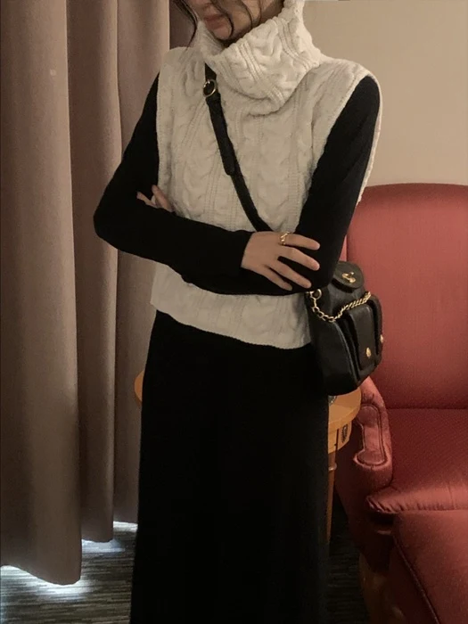 Cable Twist Knit Cable Twist Knit