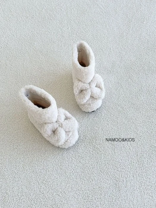 Romi Ribbon Fuzzy Boots Romi Ribbon Fuzzy Boots