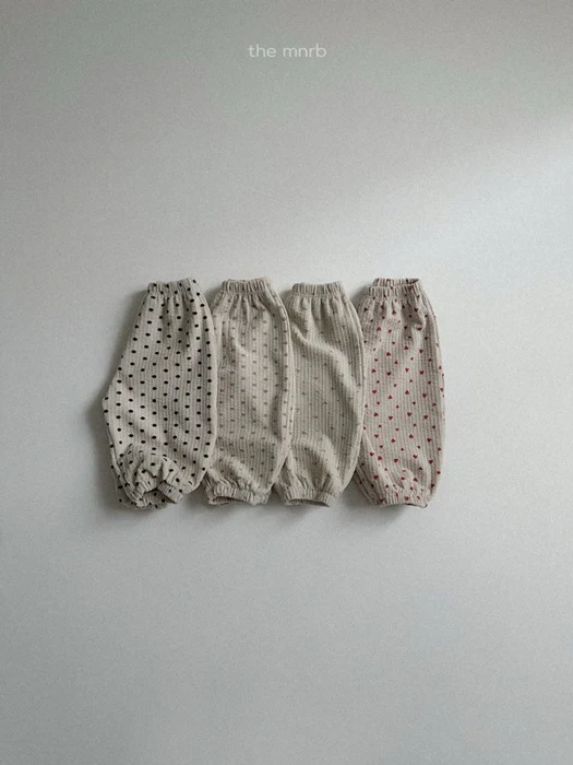Round Pants