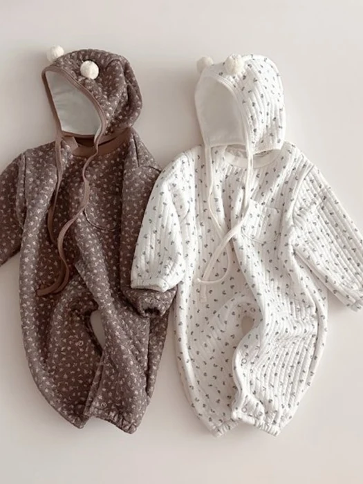 Quilted Bodysuit Set (Pom Bonnet Set)