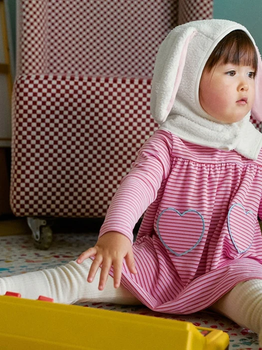 Happy Turtleneck One-piece