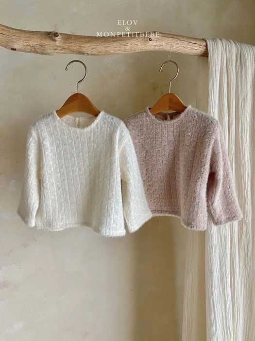 Claire Tee Claire Tee