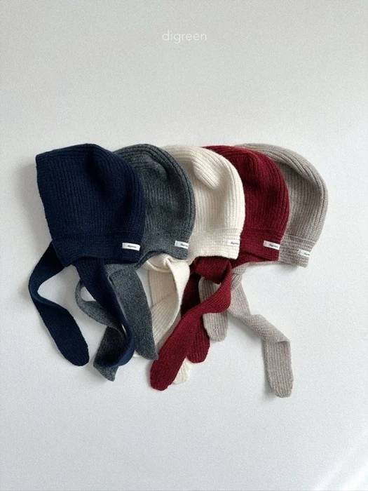 Momo Hooded Muffler