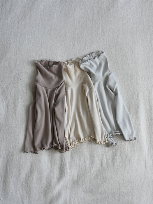 Basic Turtleneck Tee