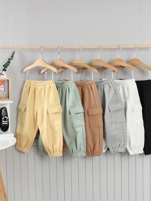 Fleece Cargo Jogger Pants