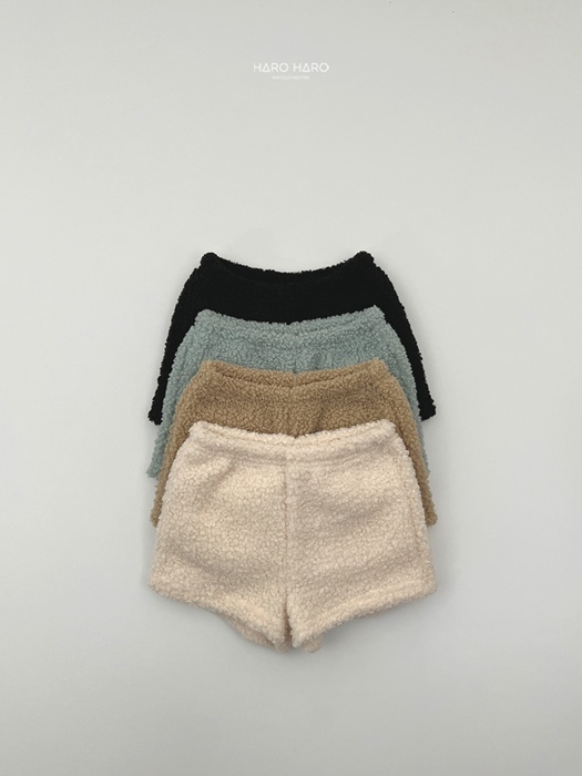 Pudding Fuzzy Half Pants Pudding Fuzzy Half Pants