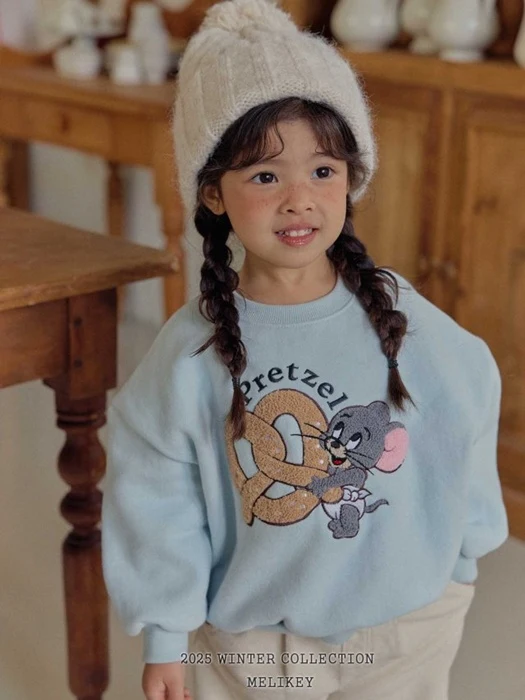 Pretzel Jelly Sweatshirt