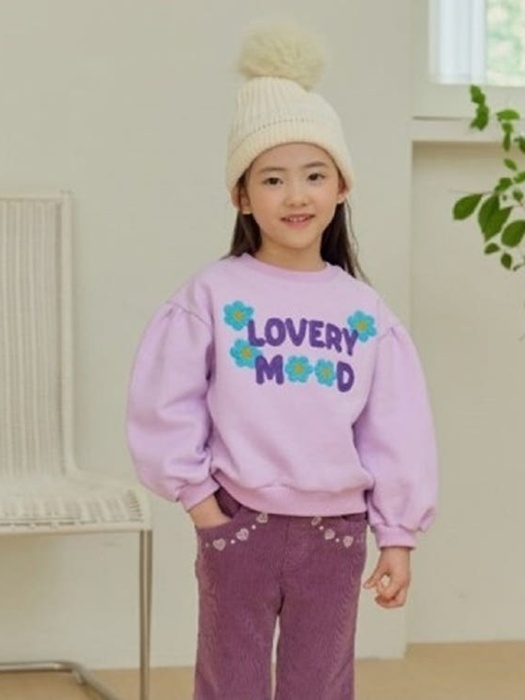 Lovely Tee Lovely Tee