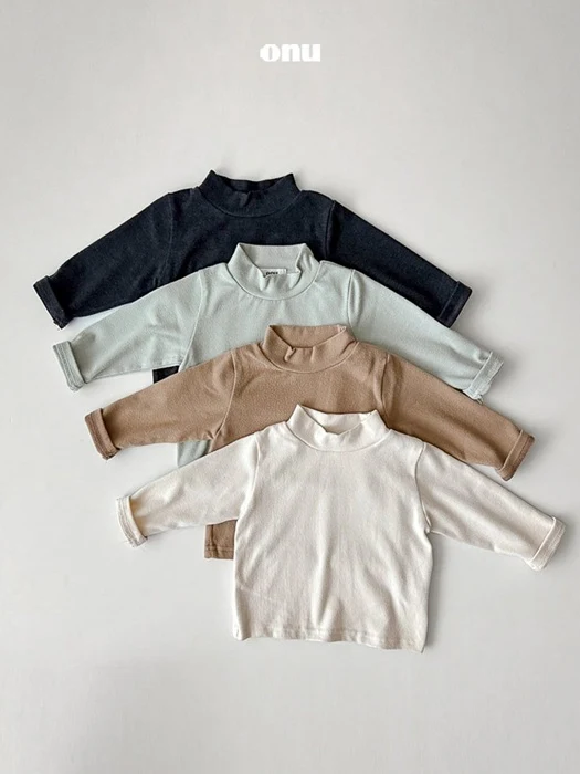 Plain Half Turtleneck Tee