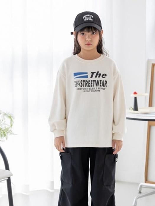 Street Tee