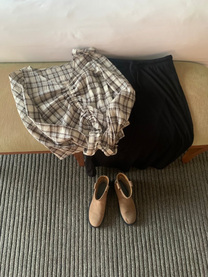 Afarrier - Korean Women Fashion - #momslook - Check Tunnel Blouse