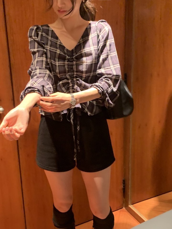 Afarrier - Korean Women Fashion - #vintageinspired - Check Tunnel Blouse - 7