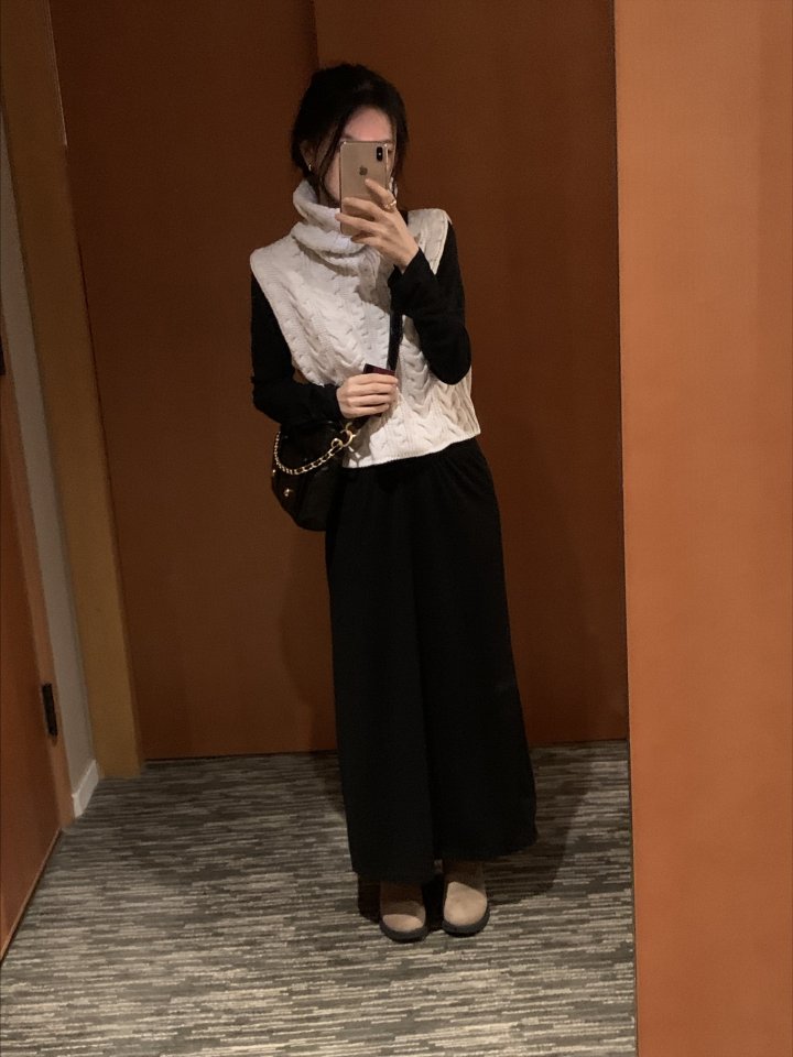 Afarrier - Korean Women Fashion - #womensfashion - Cable Twist Knit - 9