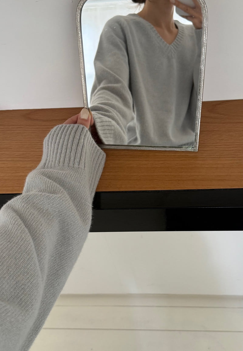 Amygrace - Korean Women Fashion - #momslook - Vera V Neck Knit - 10