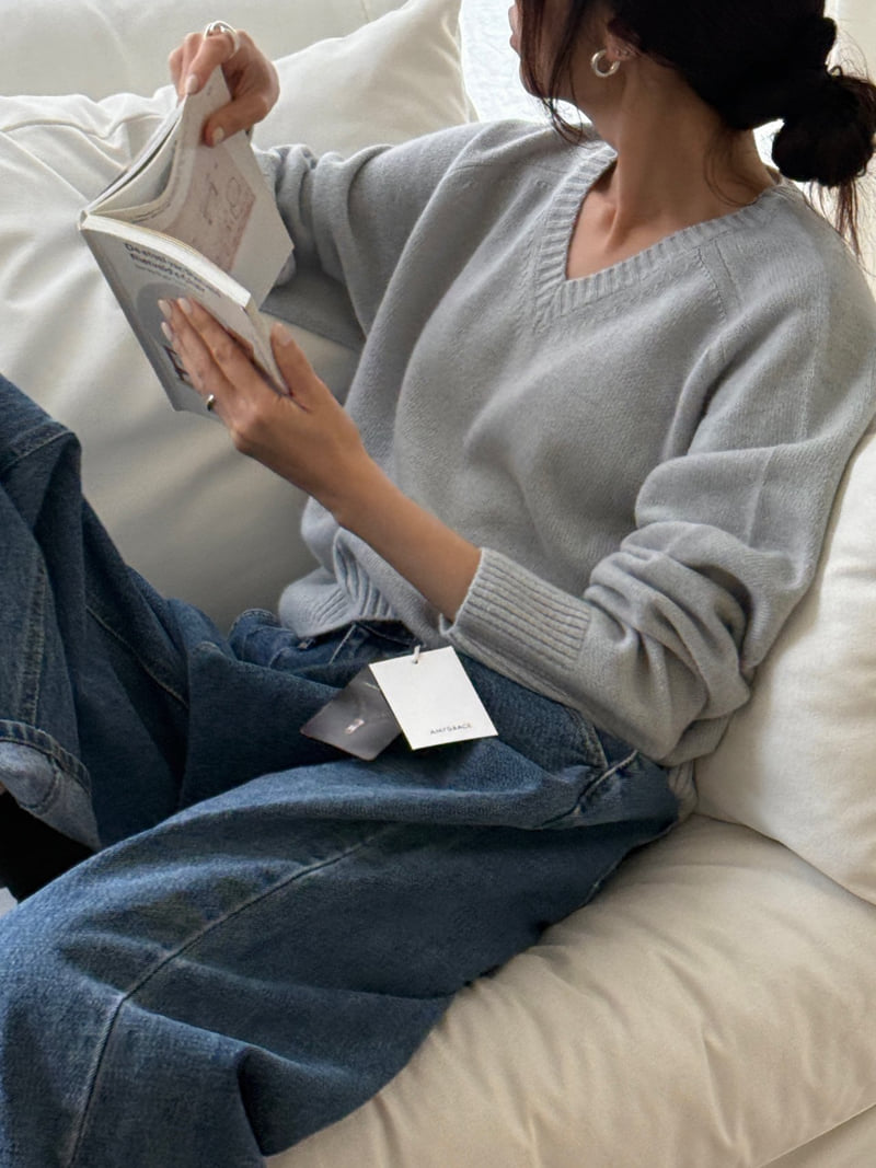 Amygrace - Korean Women Fashion - #momslook - Vera V Neck Knit - 11
