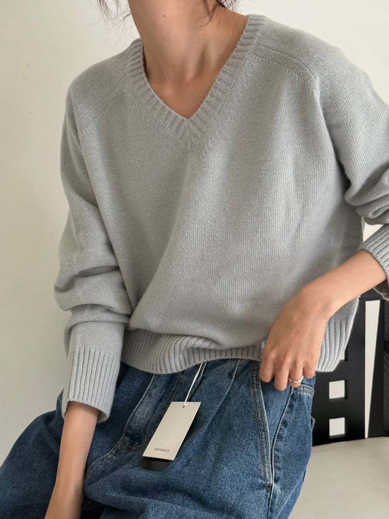 Amygrace - Korean Women Fashion - #momslook - Vera V Neck Knit - 9