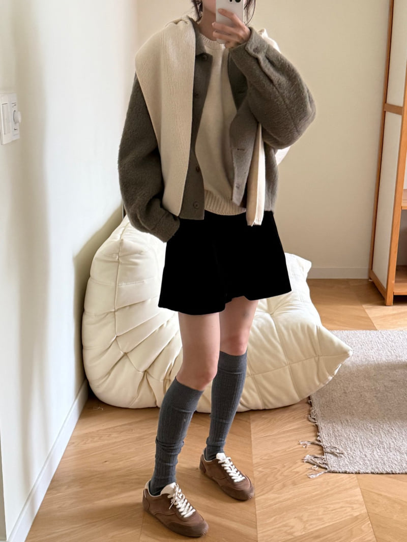Amygrace - Korean Women Fashion - #momslook - Corduroy Shorts - 2