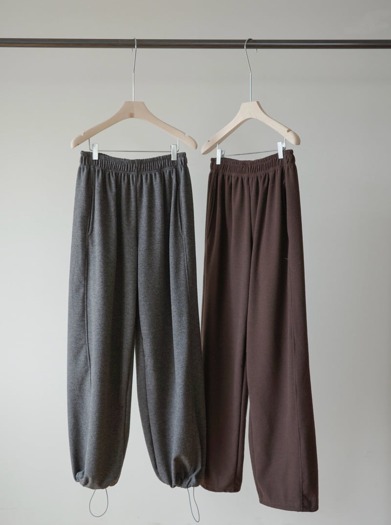 Amygrace - Korean Women Fashion - #momslook - Loading Jogger Pants