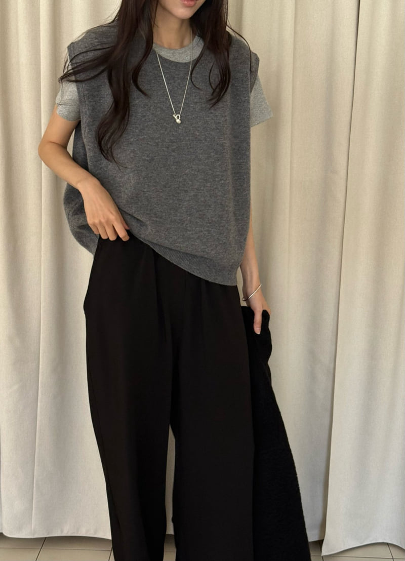 Amygrace - Korean Women Fashion - #womensfashion - Margaret Wool Vest - 11