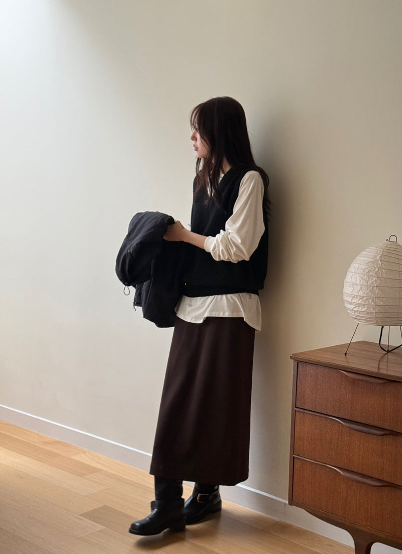 Amygrace - Korean Women Fashion - #womensfashion - Tambourine Alpaca Knit Vest - 10