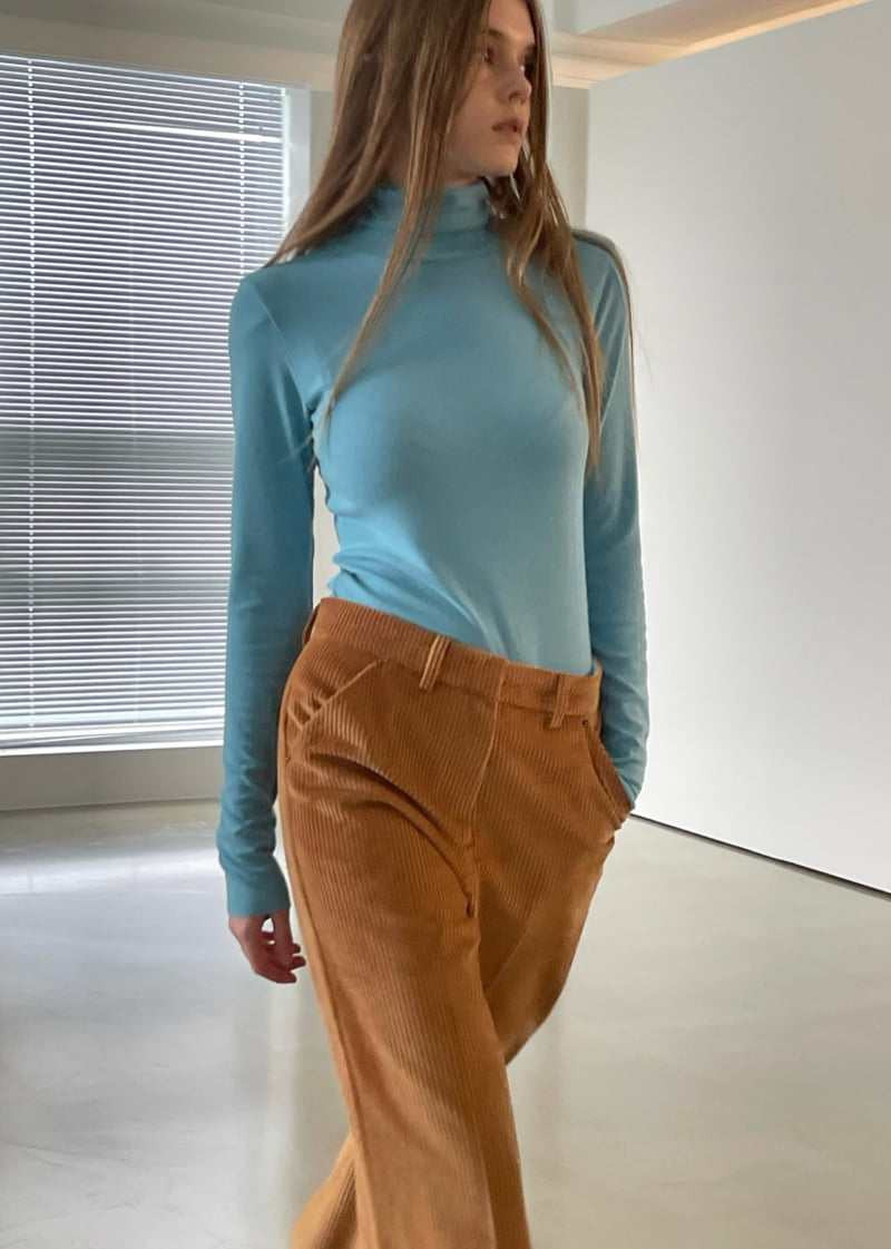 Another Avenue - Korean Women Fashion - #momslook - Raw-Edge Turtleneck Tee - 7