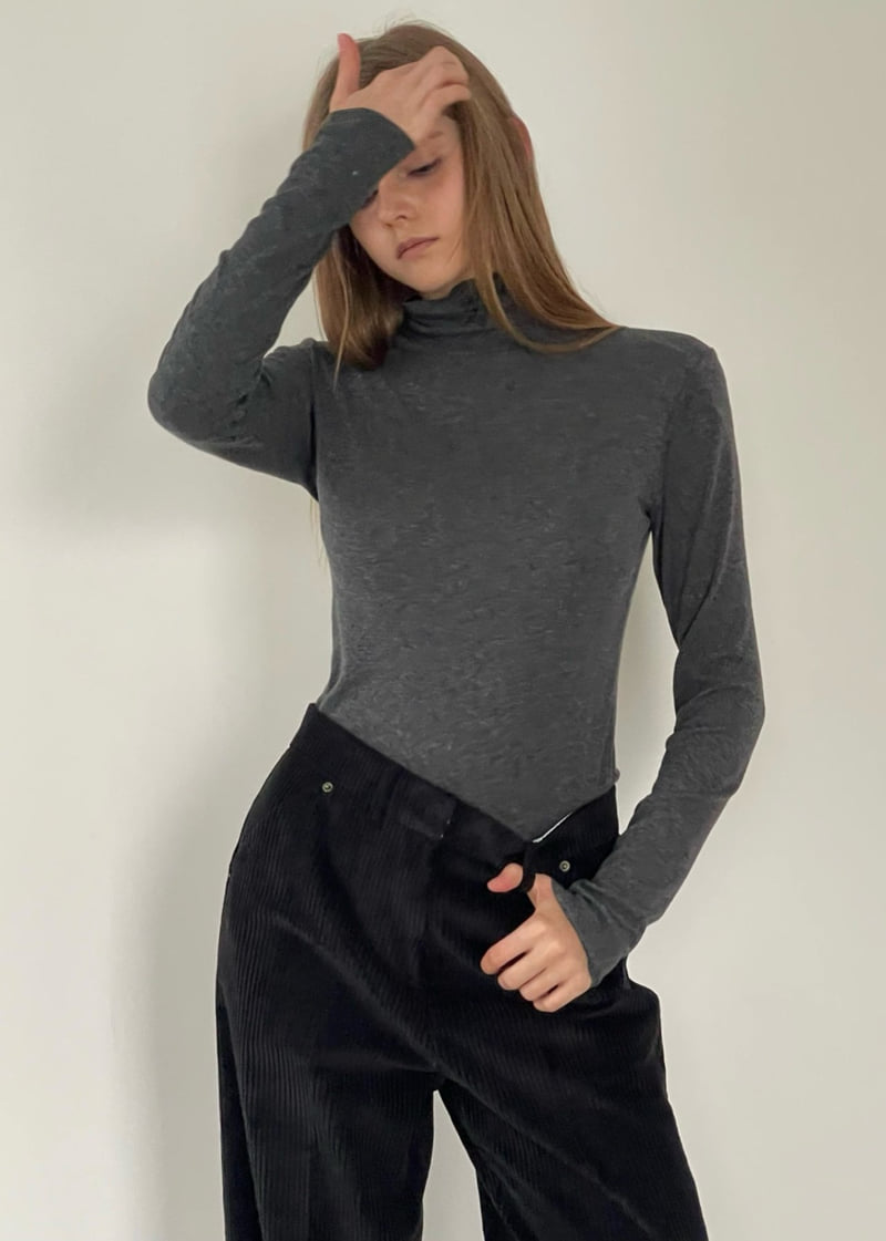 Another Avenue - Korean Women Fashion - #momslook - Raw-Edge Turtleneck Tee - 9