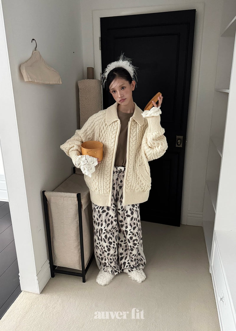 Auver_Fit - Korean Women Fashion - #restrostyle - Cable Knit Jumper - 12