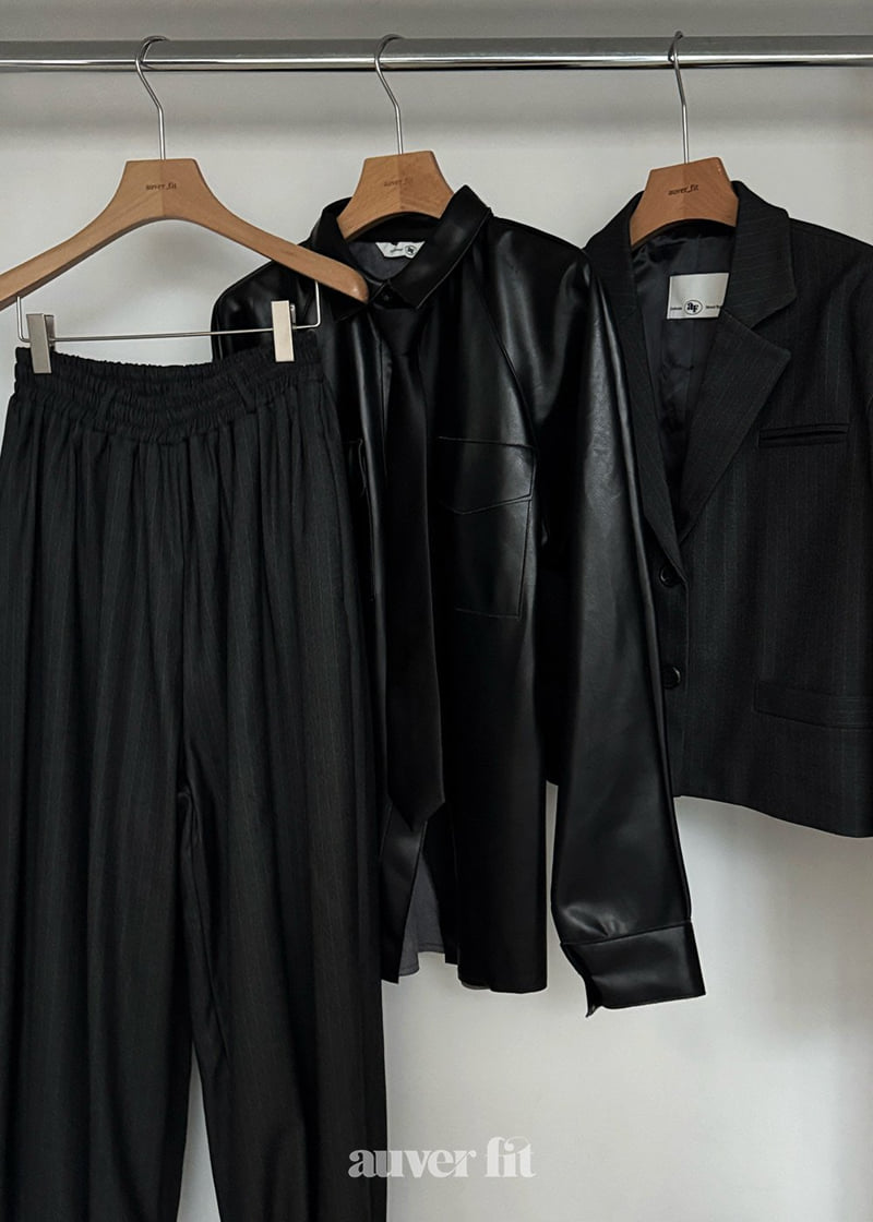 Auver_Fit - Korean Women Fashion - #romanticstyle - Stripe Crop Set - 11