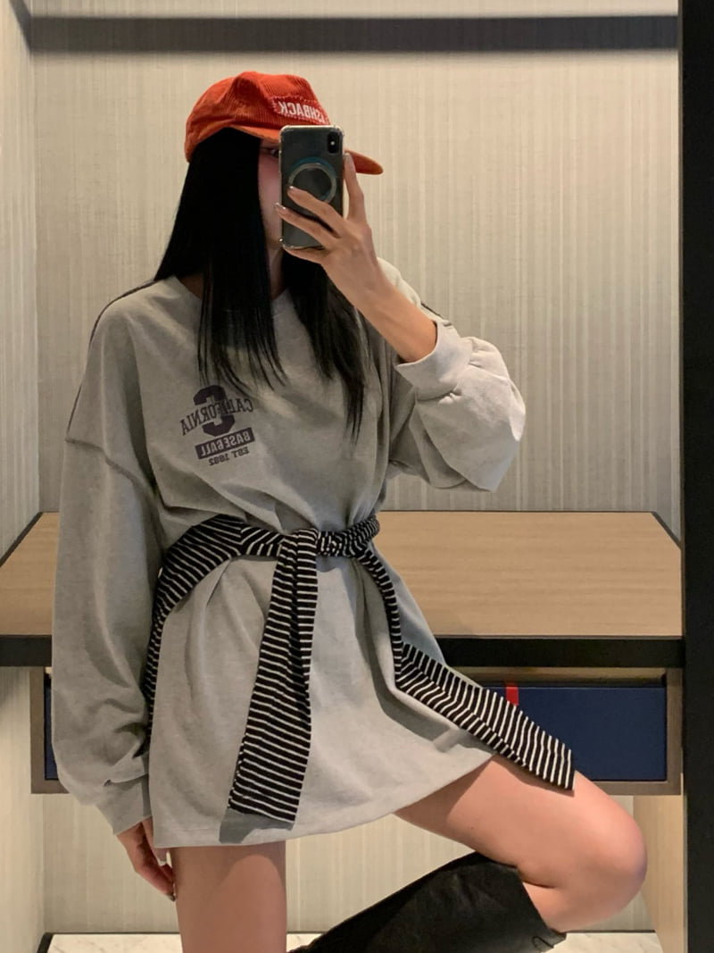 Badcalm - Korean Women Fashion - #momslook - Base Fleece Embroidery Tee - 11