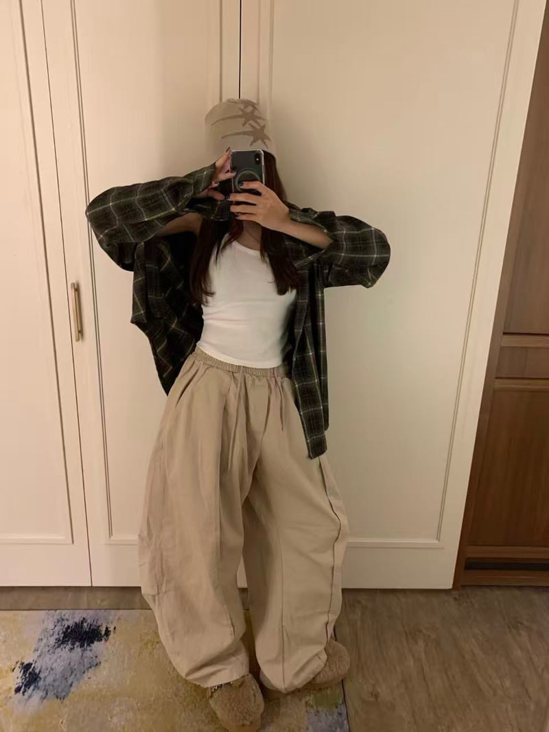 Badcalm - Korean Women Fashion - #momslook - Cotton Panel Balloon Pants - 10